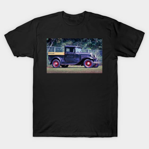 Antique 1930s Era American Pickup Truck T-Shirt by kenmo